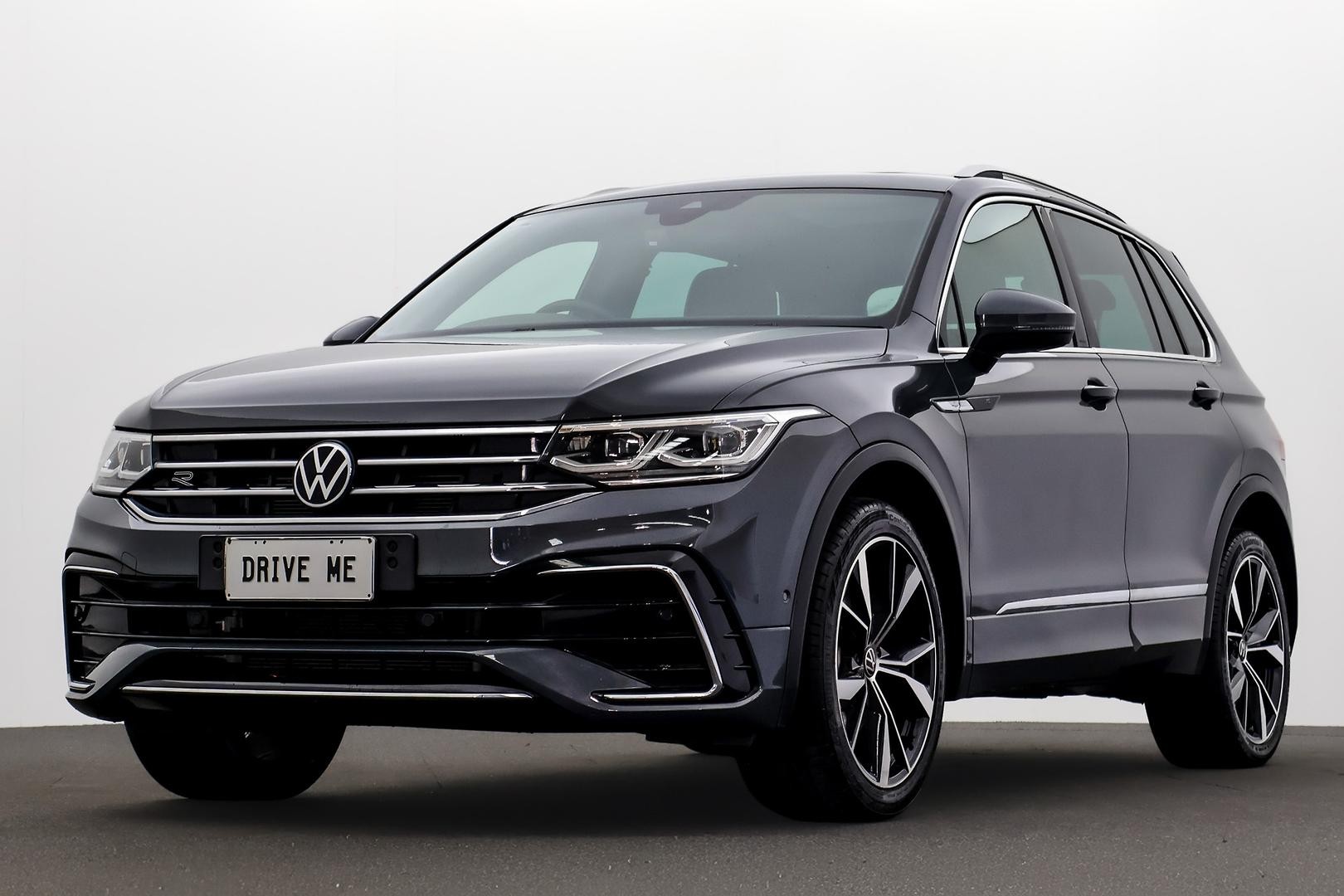 Volkswagen Tiguan image 1