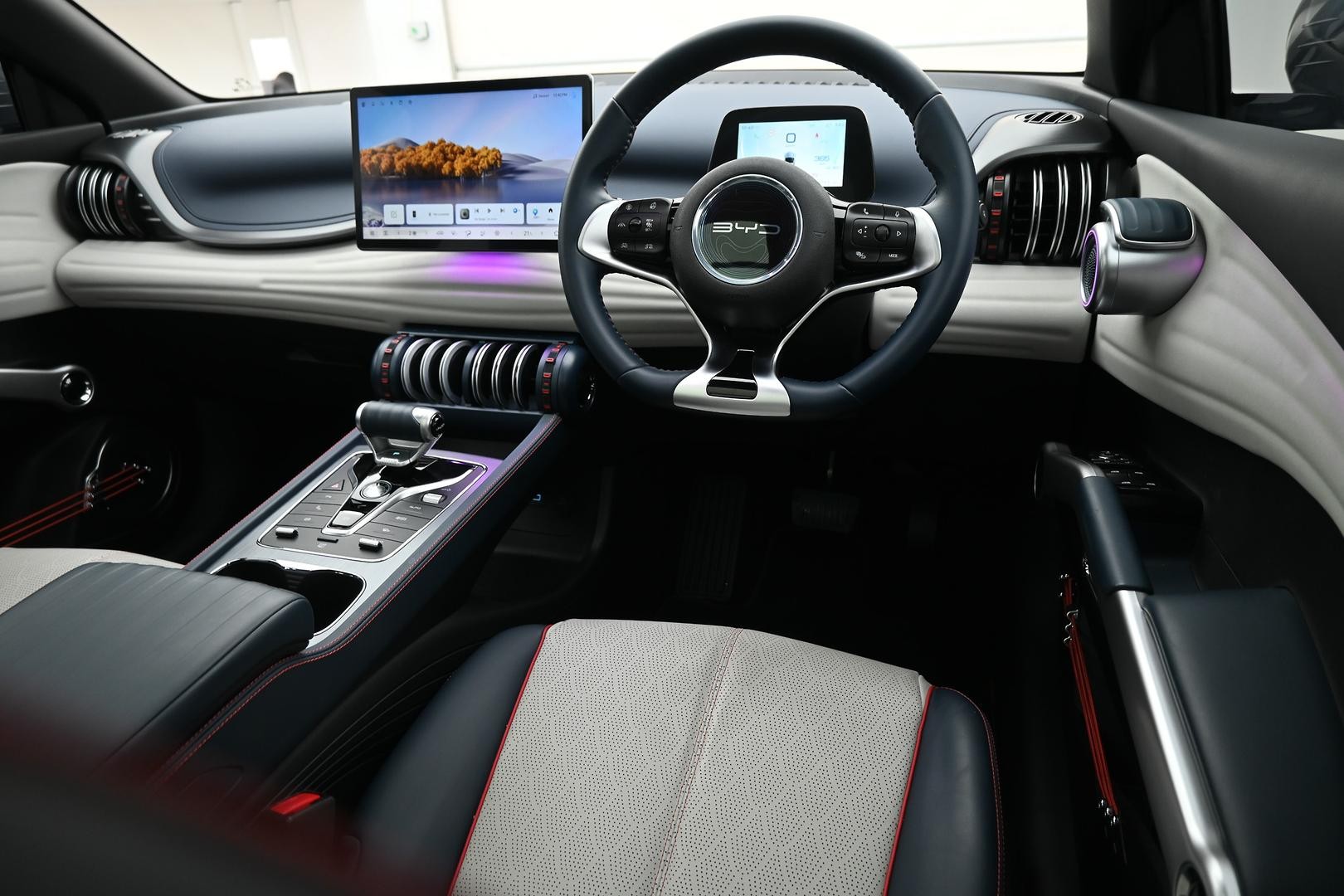 Byd Atto 3 image 4