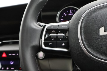 https://dvg-vehicle-assets.s3.amazonaws.com/U20156/e8phe14rxmqhh3y9oou2av3b8.jpg