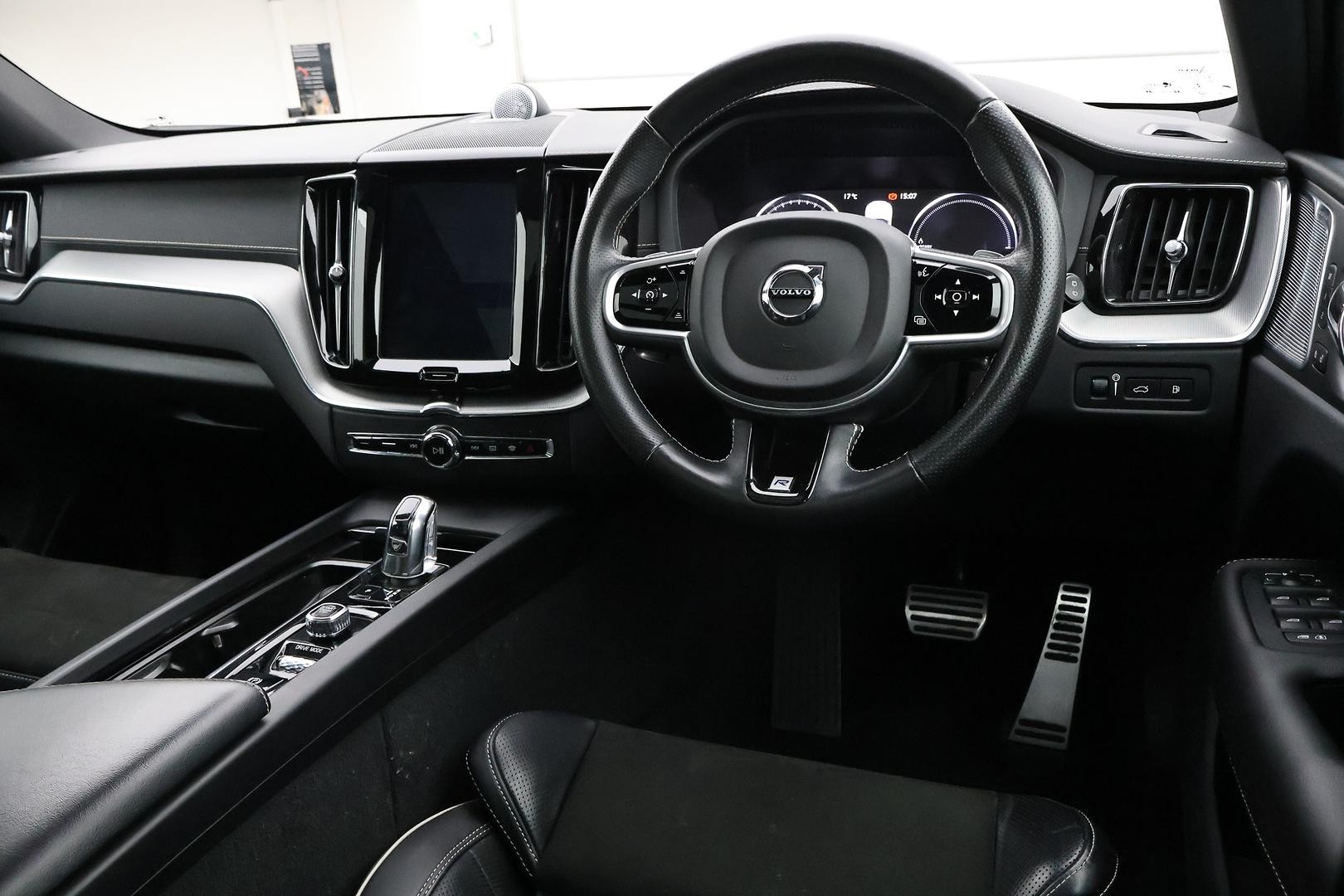 Volvo Xc60 image 4