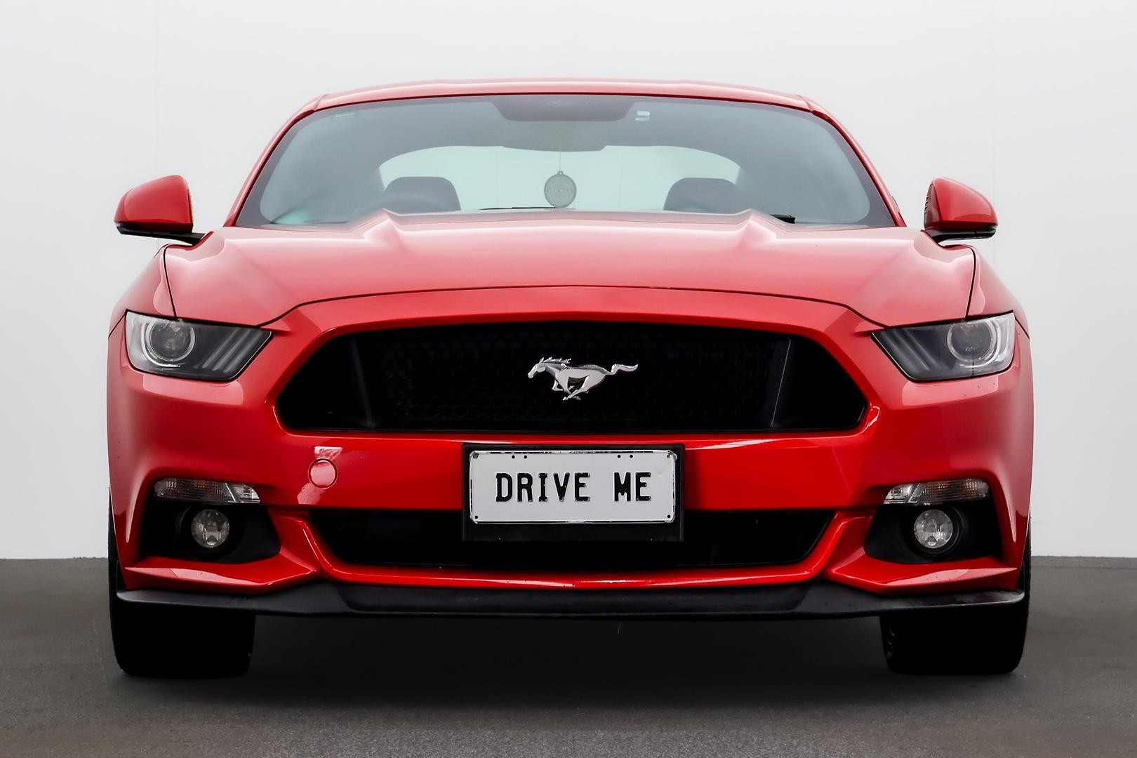 Ford Mustang image 2