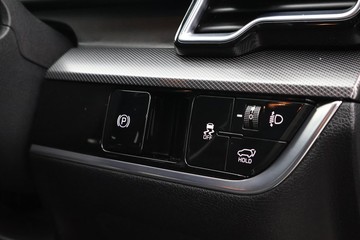 https://dvg-vehicle-assets.s3.amazonaws.com/U20171/3ktbay89hn0gaxoxlxrfb4ci2.jpg