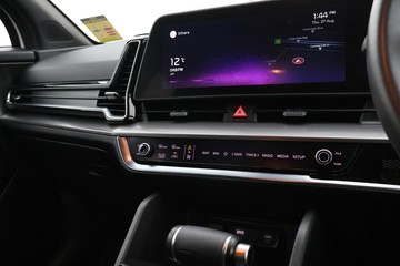 https://dvg-vehicle-assets.s3.amazonaws.com/U20171/b5u4zge403eds657ufpag8kww.jpg