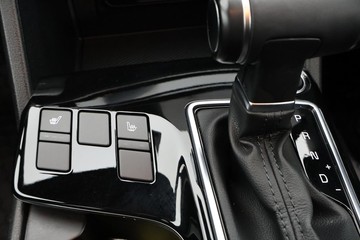https://dvg-vehicle-assets.s3.amazonaws.com/U20171/jhm817yr9pjhz7z1dgj6dsyt.jpg