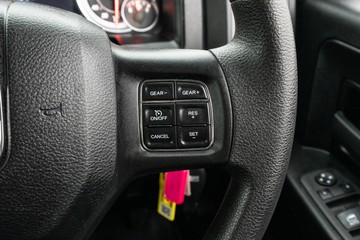 https://dvg-vehicle-assets.s3.amazonaws.com/U20173/bi9ysdk7xutk9nv0g9lpncezz.jpg