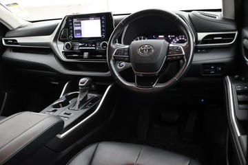 https://dvg-vehicle-assets.s3.amazonaws.com/U20180/2fb6qxale3smez1rv1k5quu6p.jpg
