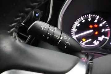 https://dvg-vehicle-assets.s3.amazonaws.com/U20180/8g4o60lynat751wgbx6b9eoc9.jpg