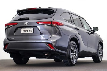 https://dvg-vehicle-assets.s3.amazonaws.com/U20180/8wdf4i4h9l30vw195bc468tnw.jpg
