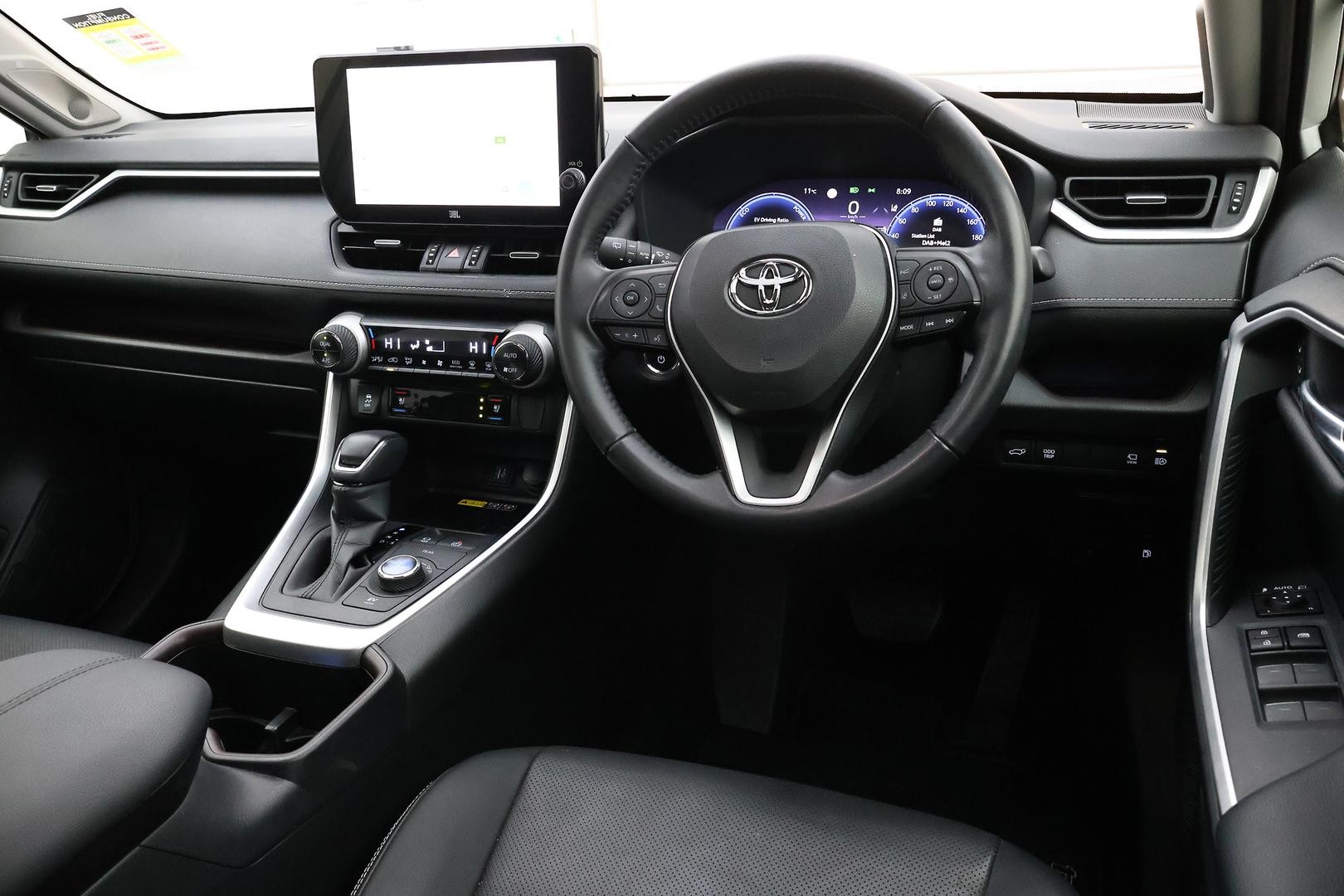 Toyota Rav4 image 4