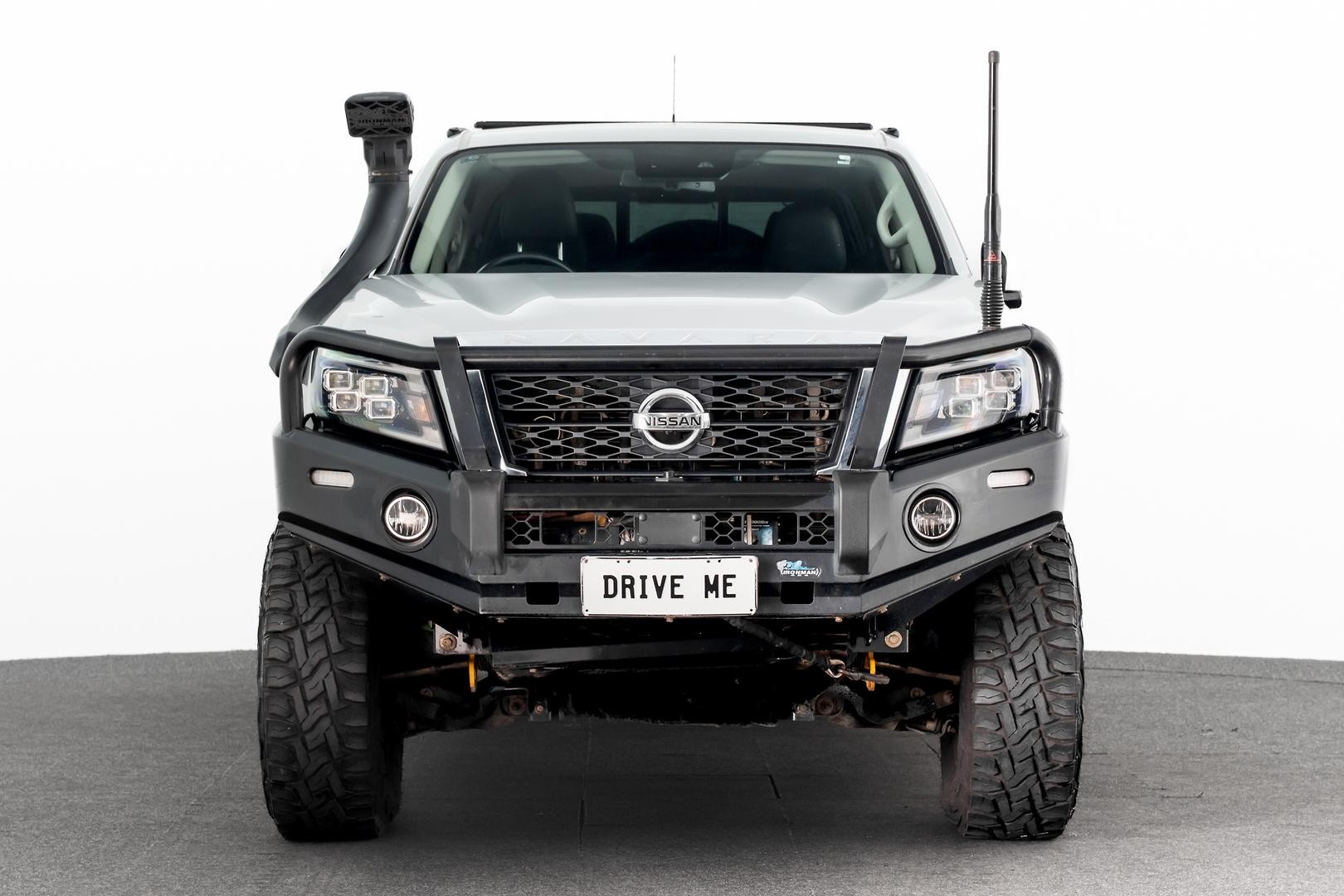 Nissan Navara image 2