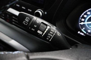 https://dvg-vehicle-assets.s3.amazonaws.com/U20199/2atoin0wyq3rayyb3p6zx5gz7.jpg