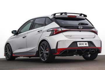 https://dvg-vehicle-assets.s3.amazonaws.com/U20199/3dik3zlhcinv1ol1e3qr6j666.jpg