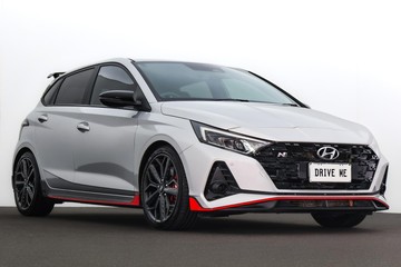 https://dvg-vehicle-assets.s3.amazonaws.com/U20199/71q8hhhrj6egfqfcebr6d25ry.jpg