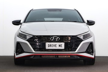 https://dvg-vehicle-assets.s3.amazonaws.com/U20199/9dc3tx2qka00fu274et3w3f6b.jpg