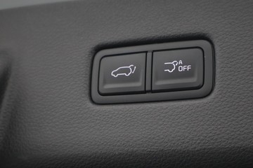 https://dvg-vehicle-assets.s3.amazonaws.com/U20201/4wo54n8s0xiqywrmv5mguuak1.jpg