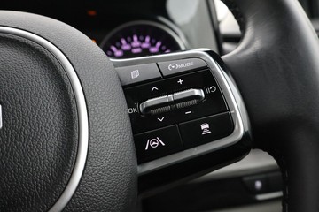 https://dvg-vehicle-assets.s3.amazonaws.com/U20201/9eijmeb54i1cktzlmu2db2r1n.jpg