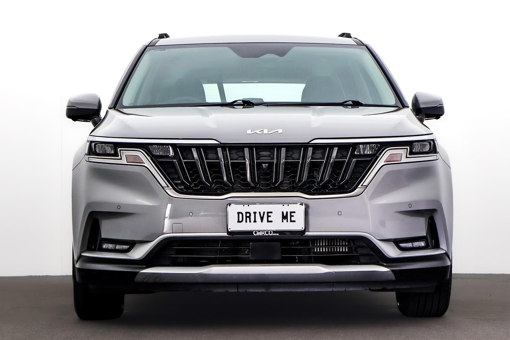 Kia Carnival image 2