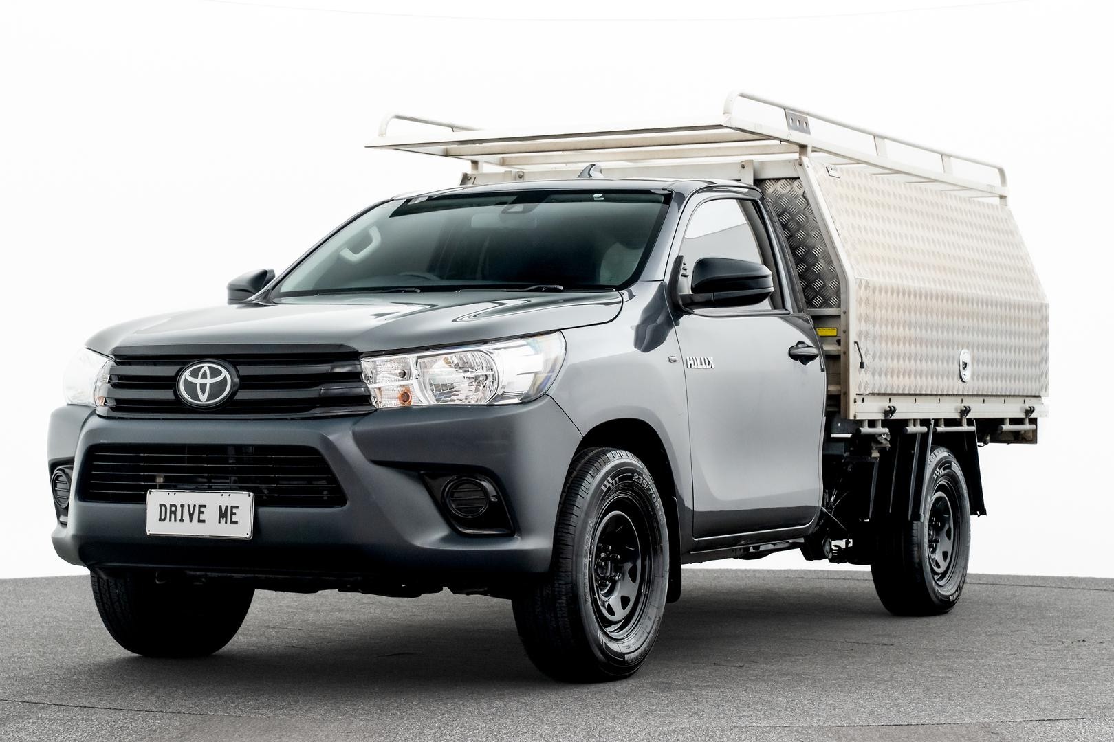Toyota Hilux image 1