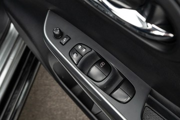https://dvg-vehicle-assets.s3.amazonaws.com/U20203/1x6y0clbxfedxp5mgnxewrcl0.jpg