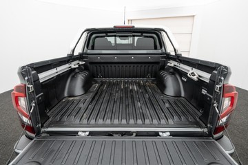 https://dvg-vehicle-assets.s3.amazonaws.com/U20203/7eyw4f0jcac3maxqm8fvm8n4u.jpg