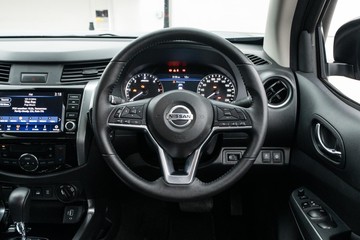 https://dvg-vehicle-assets.s3.amazonaws.com/U20203/f5eloccq37uftk7xm2t34cv5x.jpg