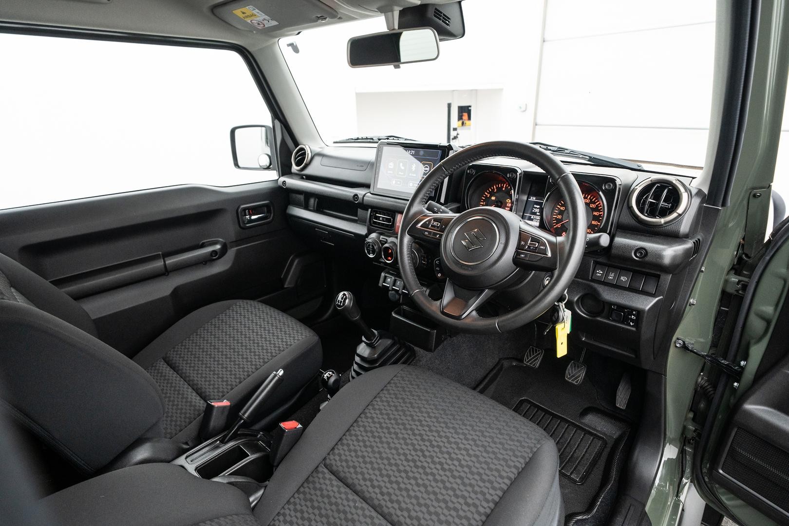 Suzuki Jimny image 4