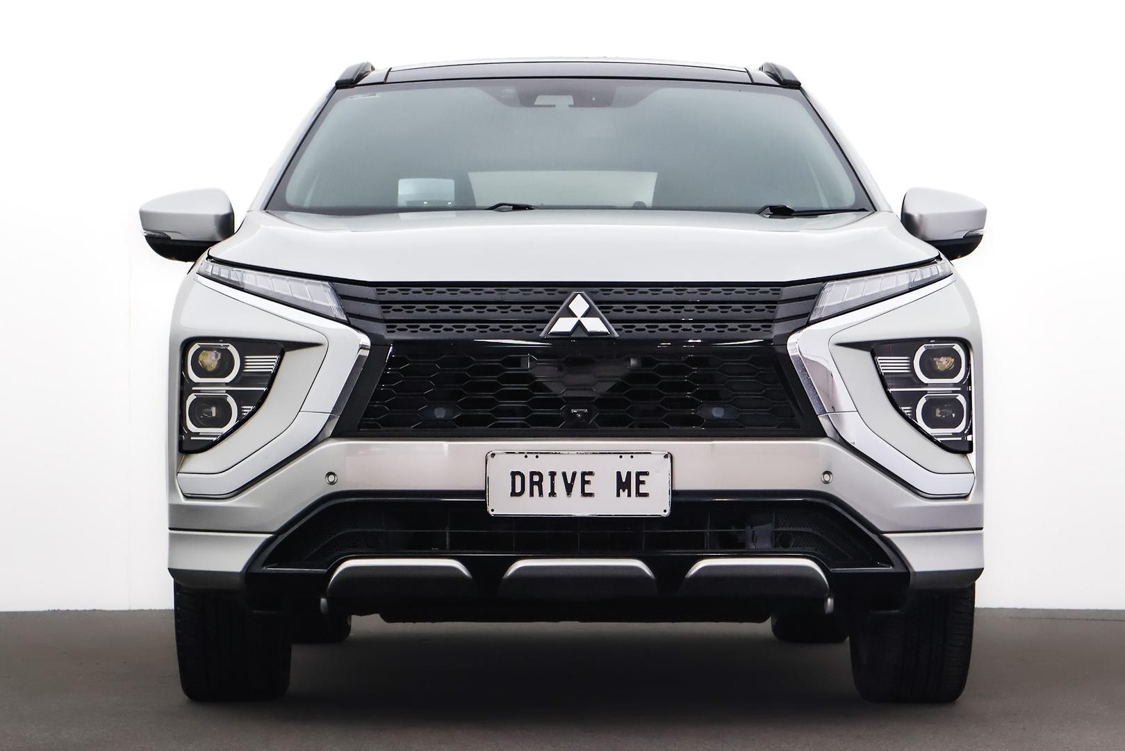 Mitsubishi Eclipse Cross image 2