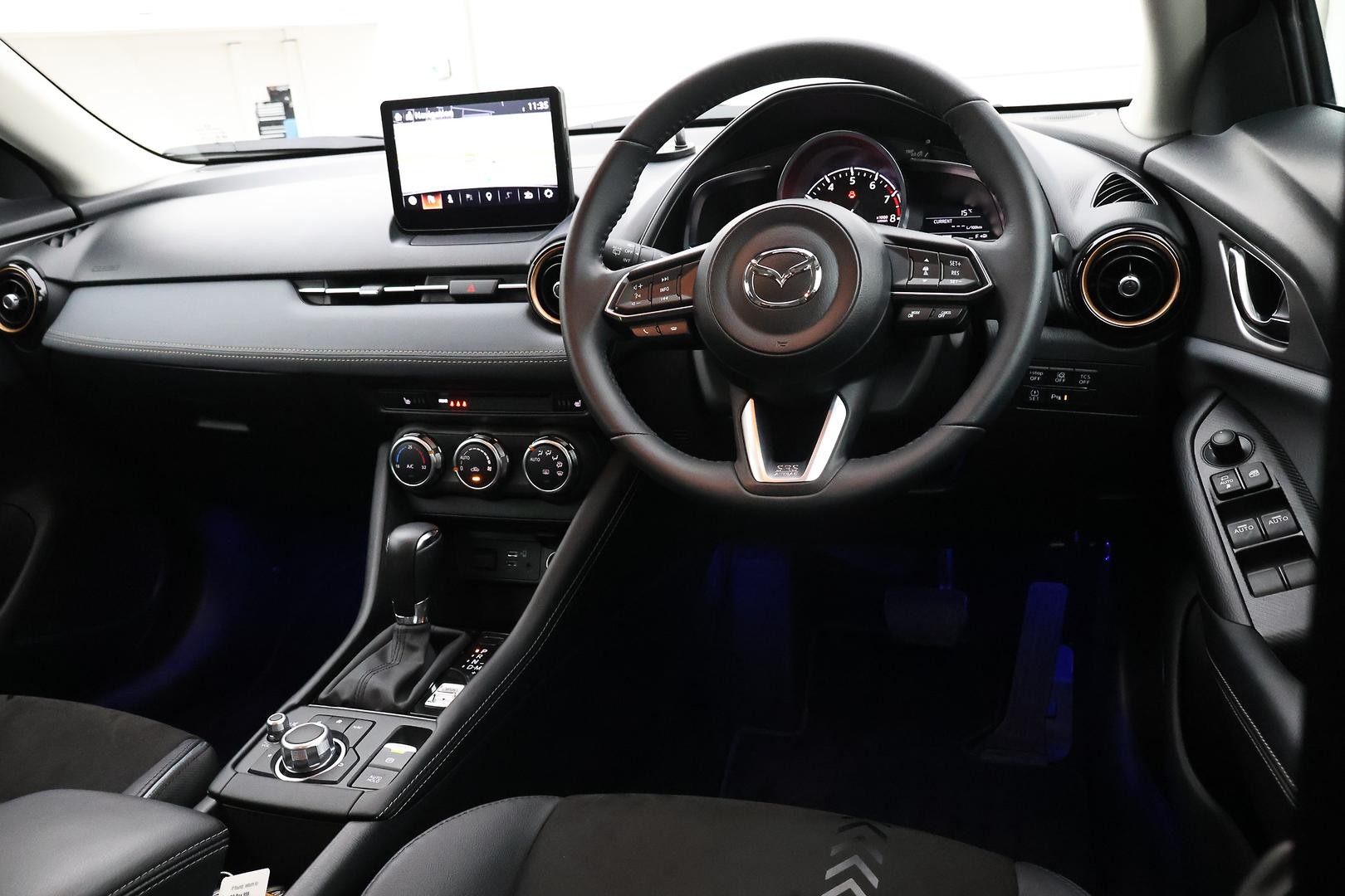 Mazda Cx-3 image 4