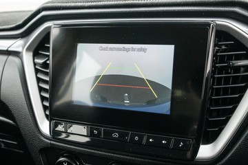 https://dvg-vehicle-assets.s3.amazonaws.com/U20270/7ly90ae4ypsvzheh4b6y8ju0z.jpg
