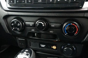 https://dvg-vehicle-assets.s3.amazonaws.com/U20270/8odiadqeqj8mlzba43ui73y7u.jpg