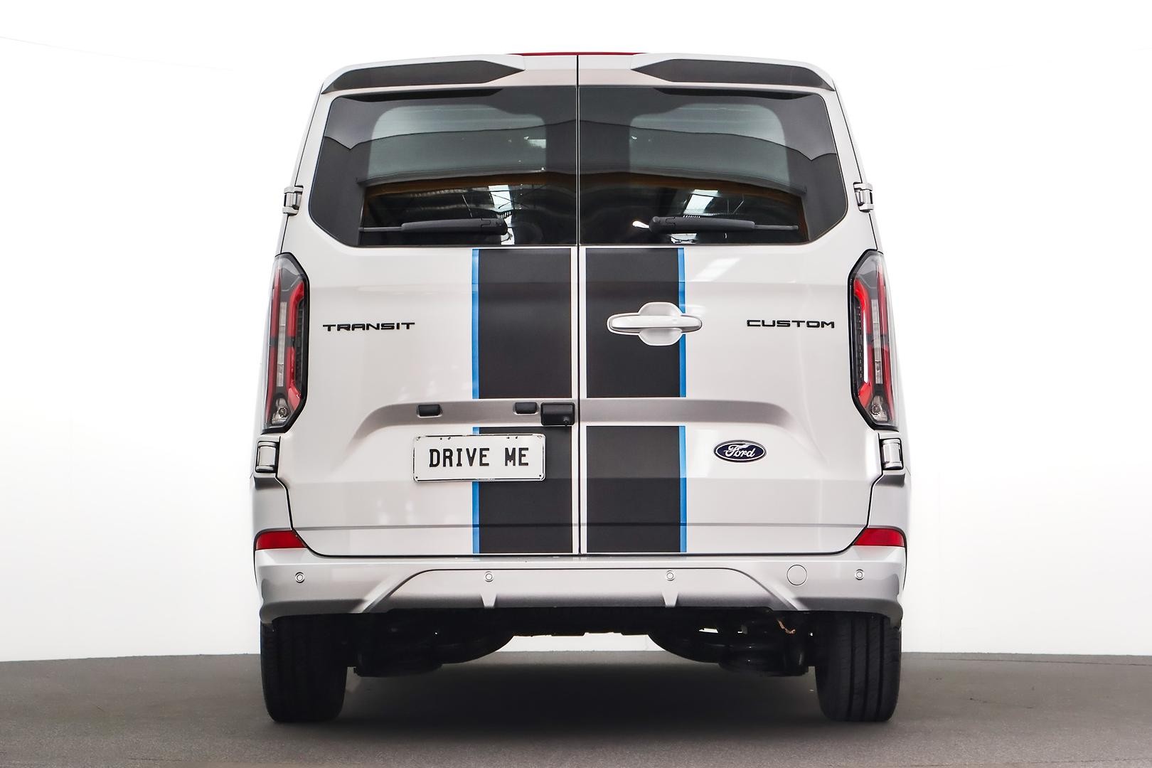 Ford Transit Custom image 3
