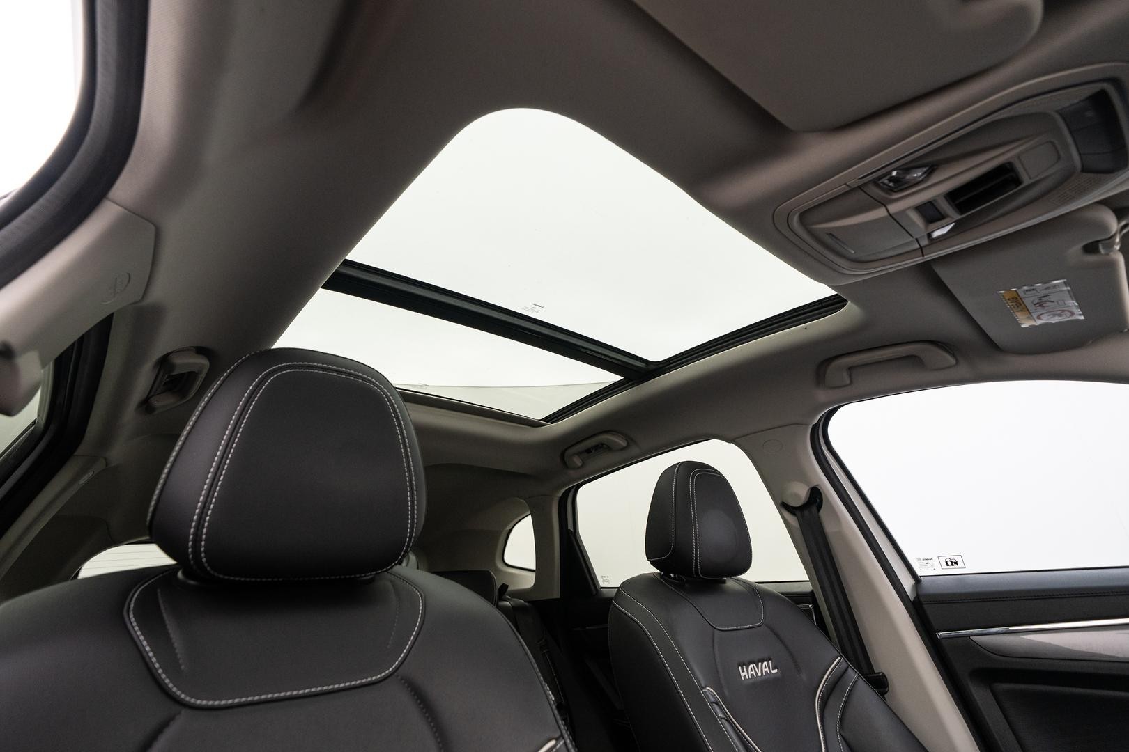 Gwm Haval Jolion image 4