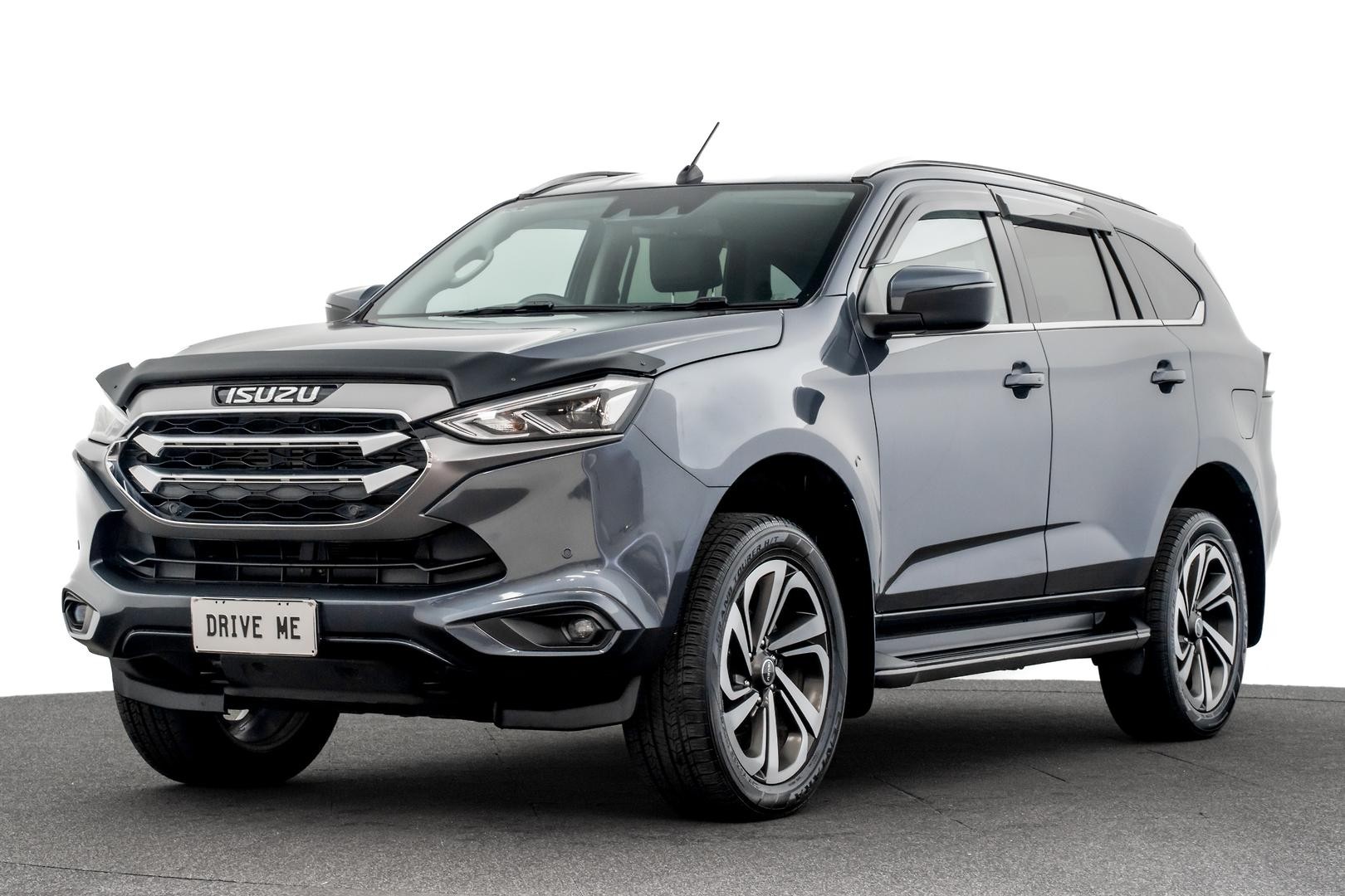 Isuzu Mu-x image 1
