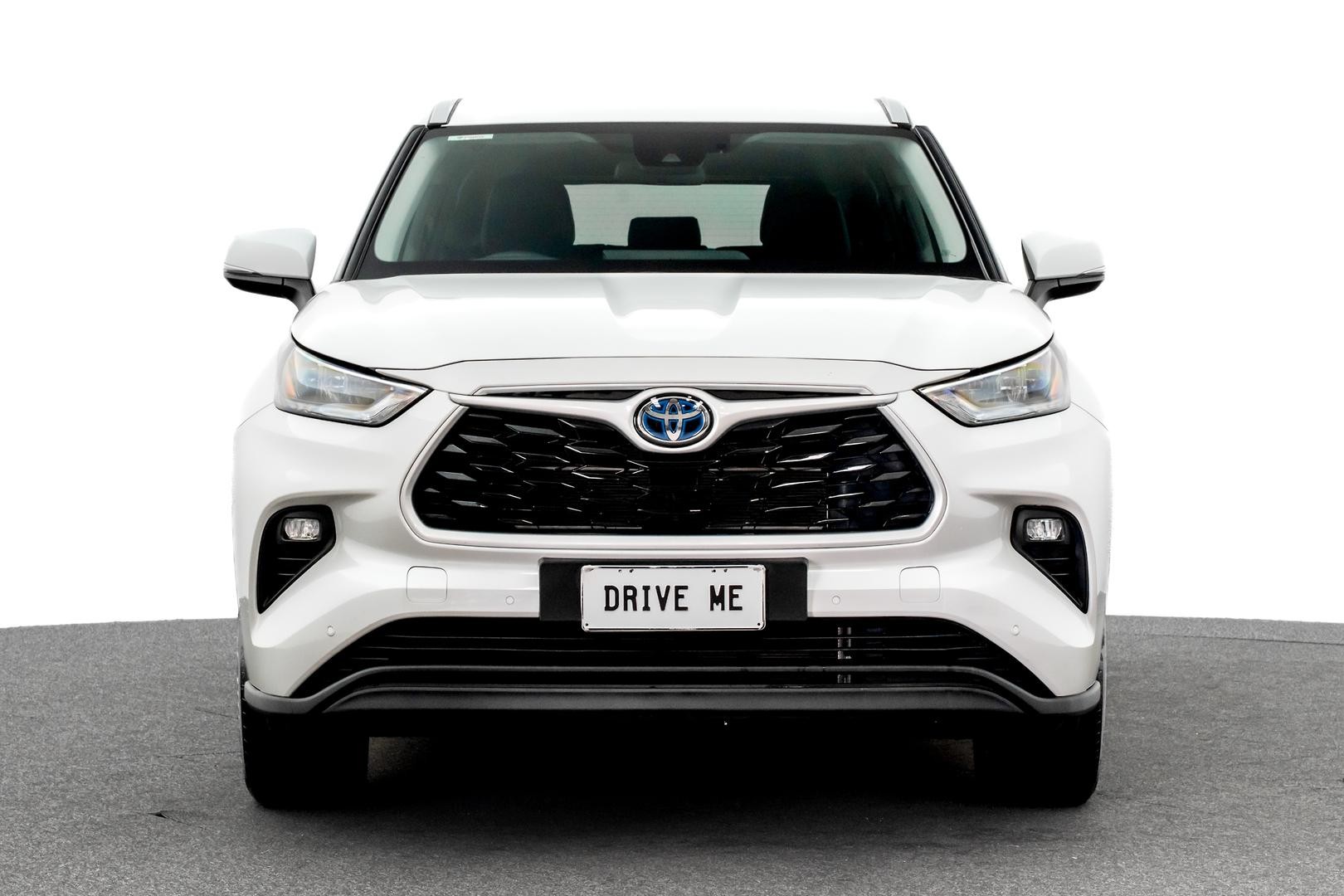 Toyota Kluger image 2