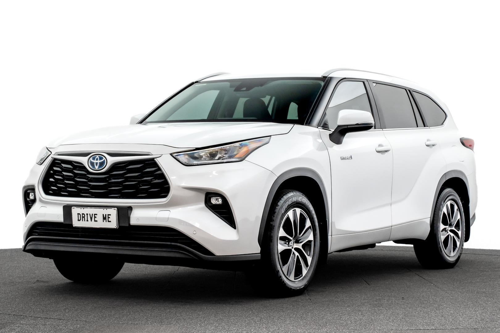 Toyota Kluger image 1