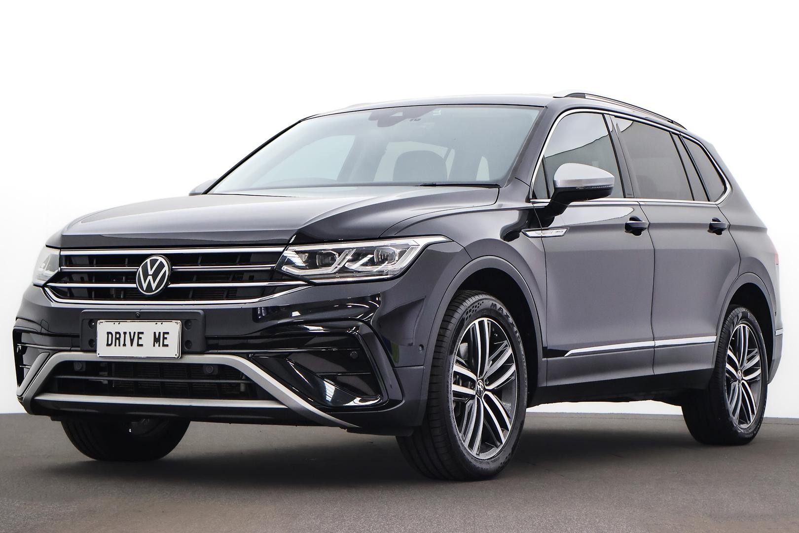 Volkswagen Tiguan image 1