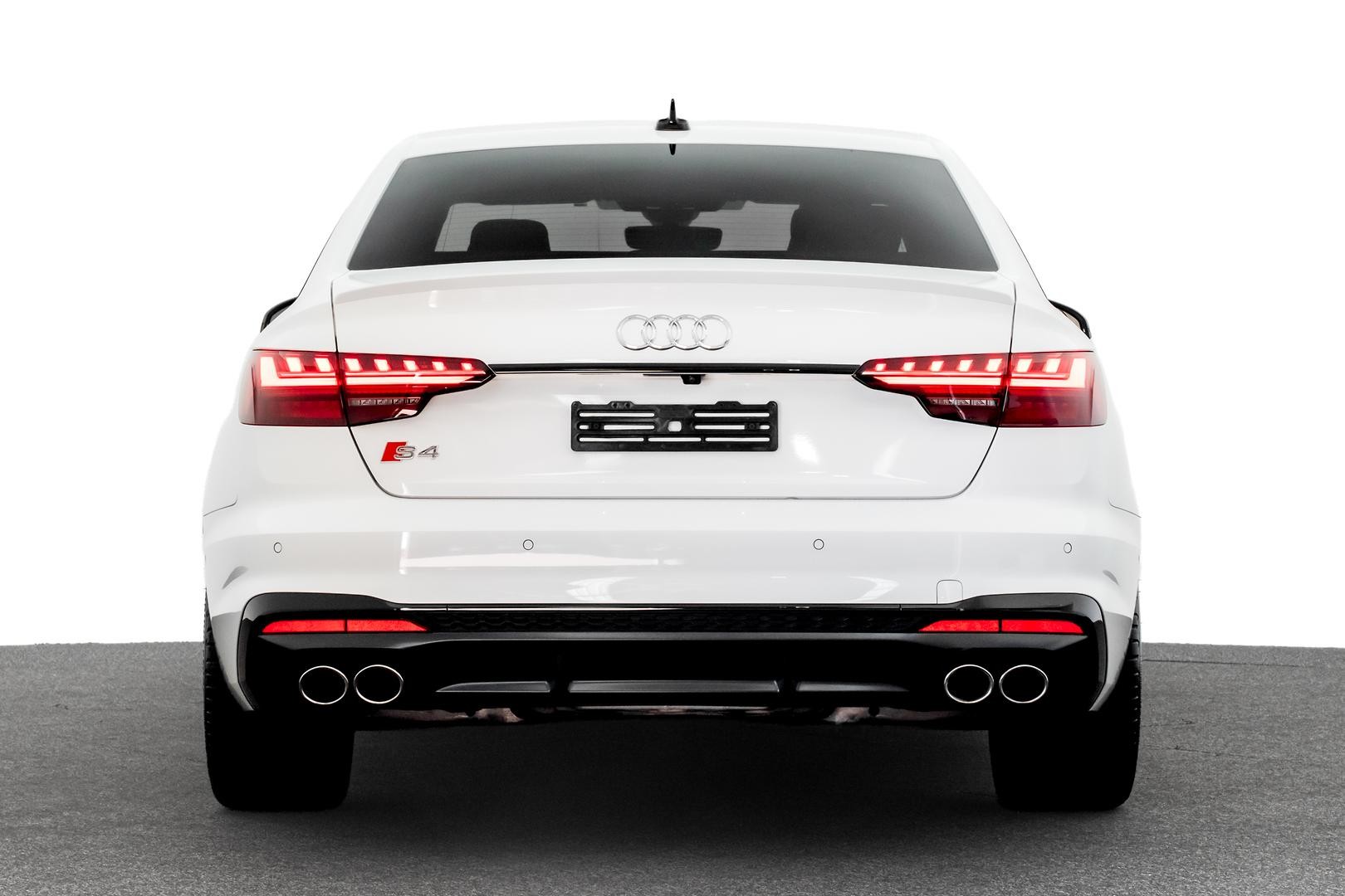 Audi S4 image 3