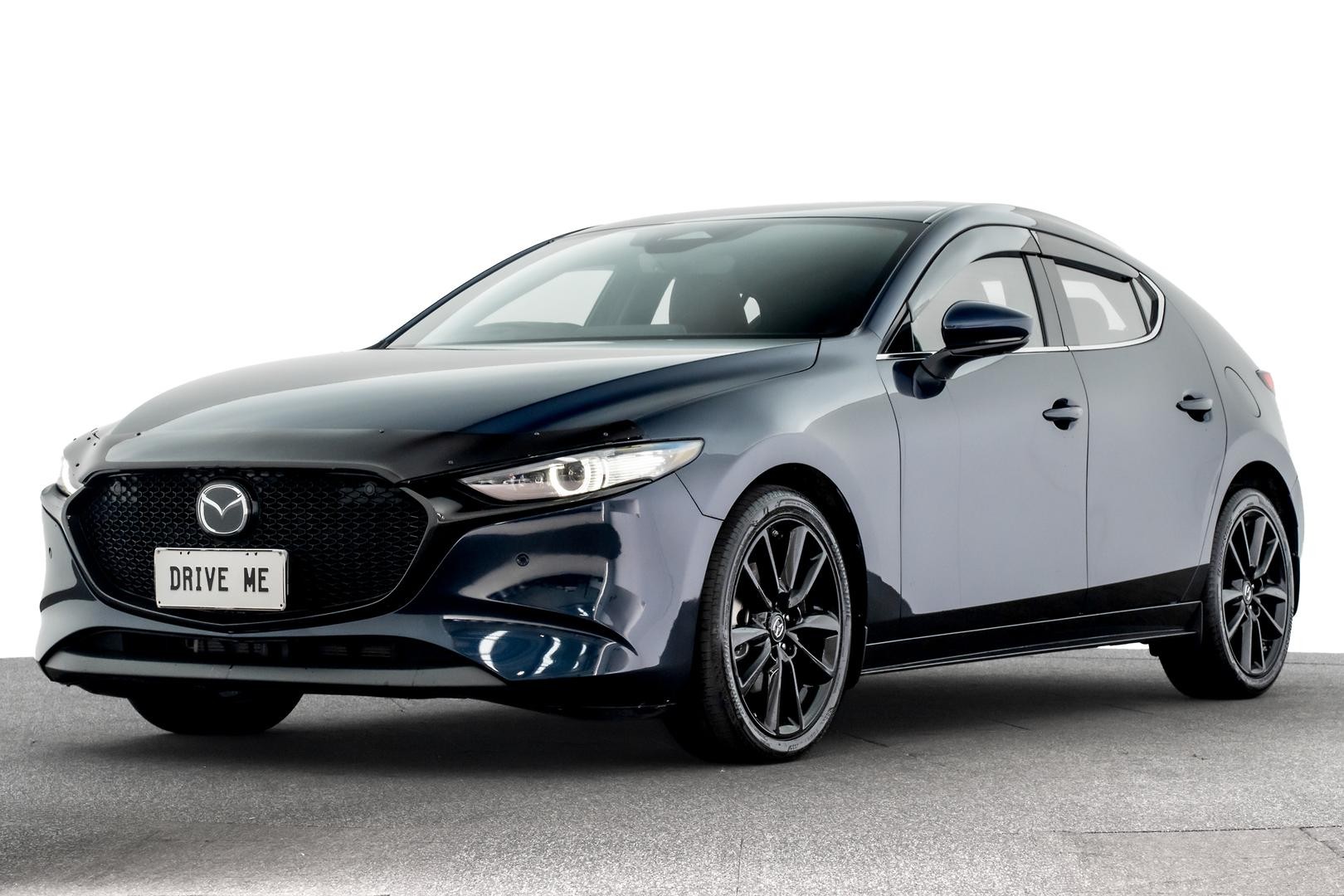 Mazda 3 image 1