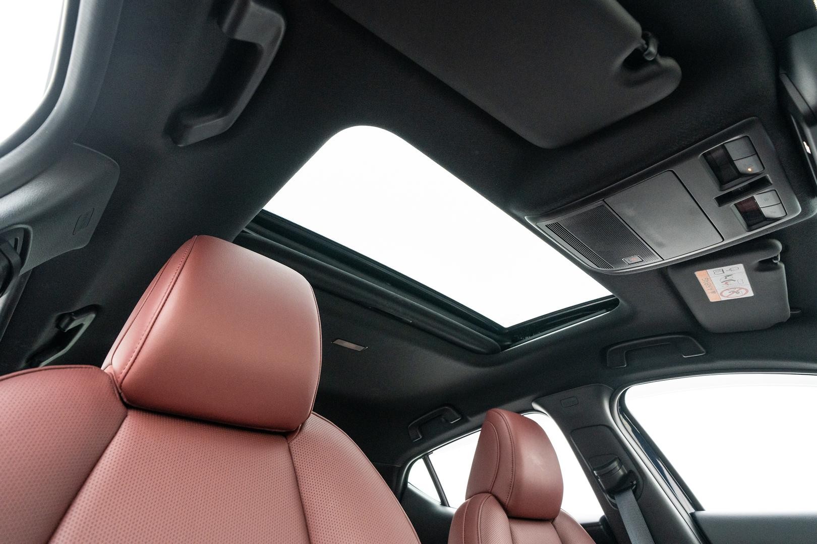 Mazda 3 image 4
