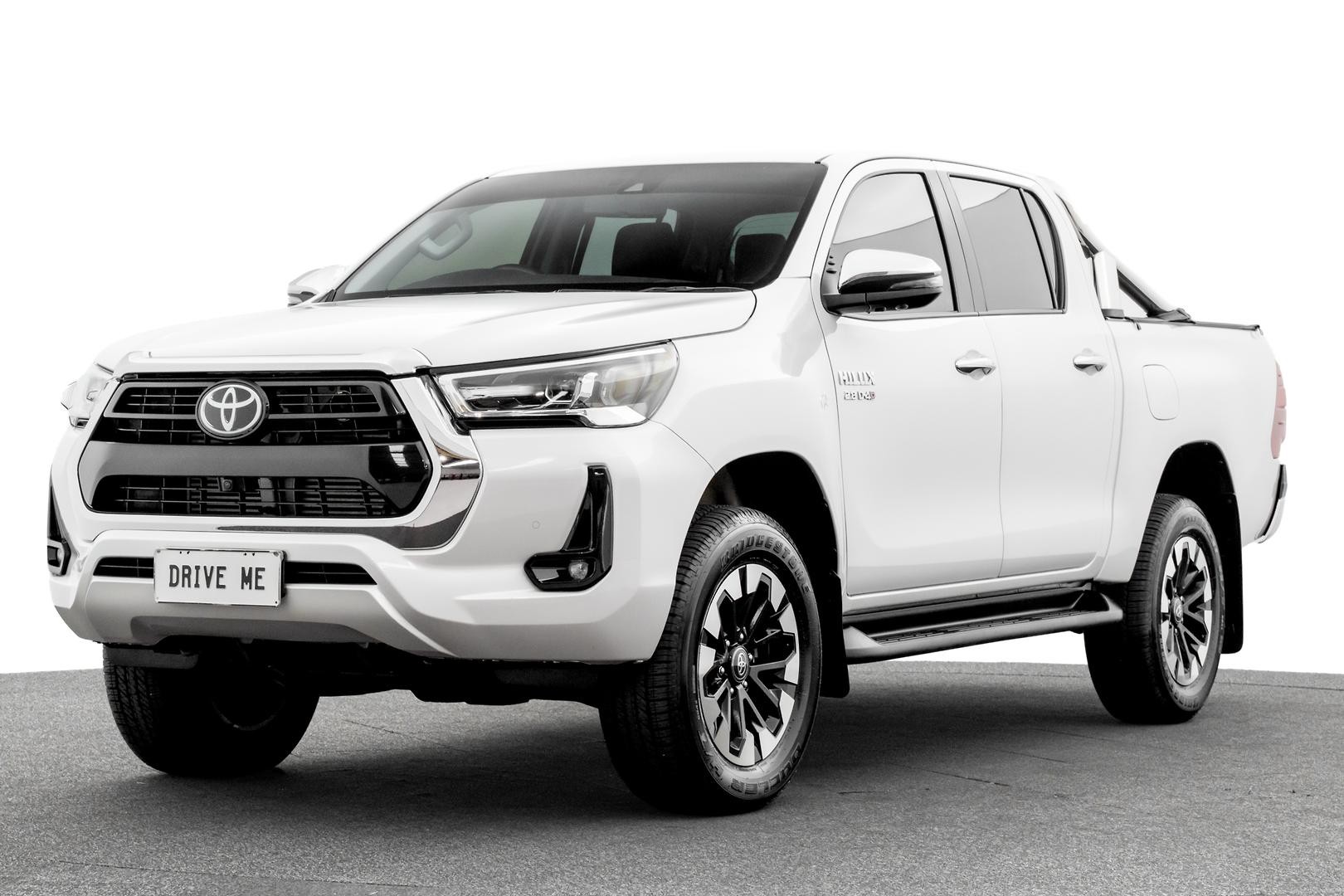 Toyota Hilux image 1