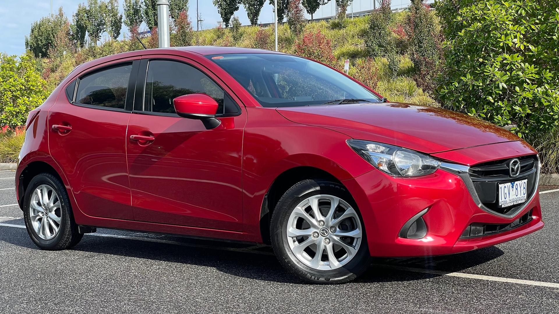 Mazda 2 image 1