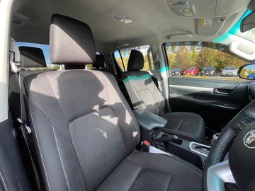 https://dvg-vehicle-assets.s3.amazonaws.com/V004028/3zcz2pot4bui7xuv5tc3pblws.jpg