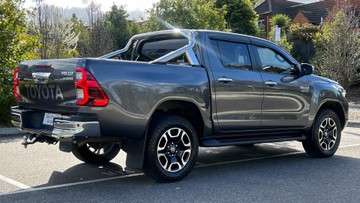 https://dvg-vehicle-assets.s3.amazonaws.com/V004028/5gv64jivzeb5ngtylgdx9waj7.jpg