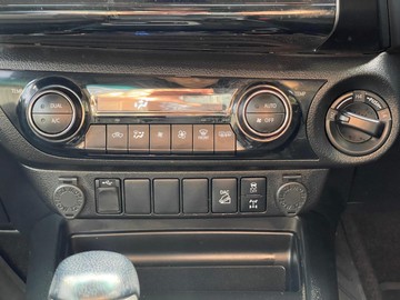 https://dvg-vehicle-assets.s3.amazonaws.com/V004028/8mowrfezhyjijemmhtfllmzge.jpg