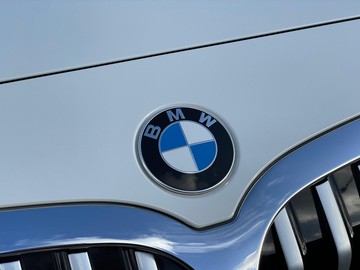 https://dvg-vehicle-assets.s3.amazonaws.com/V004062/5kqtmk6pklurs6dt3tgmcusqj.jpg