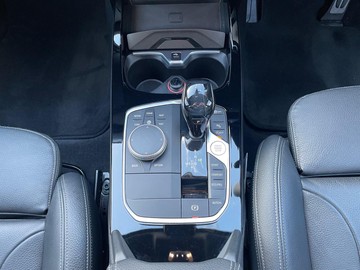 https://dvg-vehicle-assets.s3.amazonaws.com/V004062/6fta7ce7e3lsdzgsqa59817kh.jpg