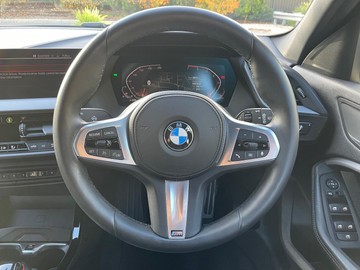 https://dvg-vehicle-assets.s3.amazonaws.com/V004062/7xb2uqig7u7cz7rn1f2osku9i.jpg