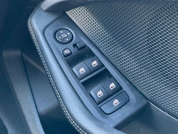 https://dvg-vehicle-assets.s3.amazonaws.com/V004062/bc8187dhq5f8hvjjutrw0iksj.jpg