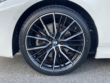 https://dvg-vehicle-assets.s3.amazonaws.com/V004062/cpgwnjv3p82pg3s5jb8w18ihd.jpg