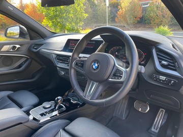 https://dvg-vehicle-assets.s3.amazonaws.com/V004062/er0evqcxa78y9hhaw0t3xyj9r.jpg